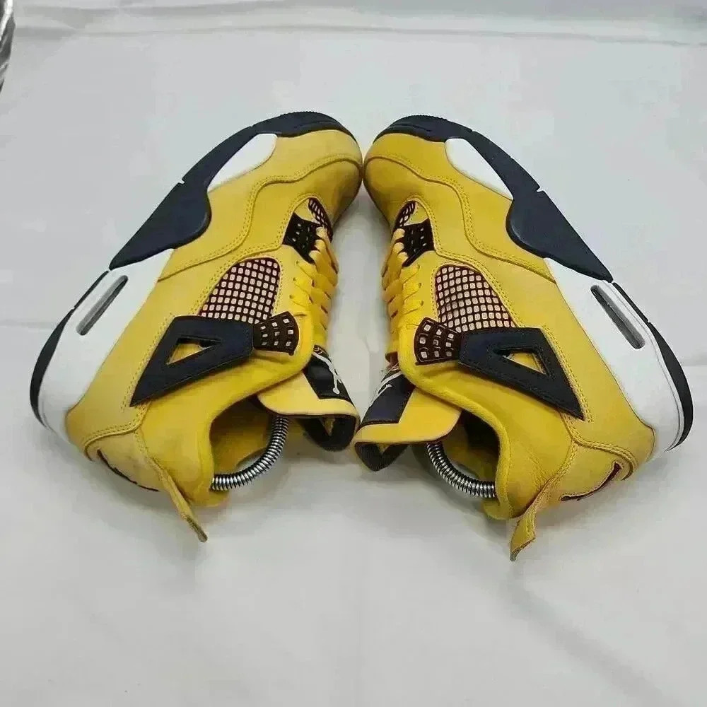 Nike Air Jordan Men's 4 Retro Lightning 2021 Tour Sneaker Shoes Yellow Size 7.5 - Picture 10 of 12